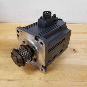 Hc-sf352b Mitsubishi Servo Motor With Brake. Kw 3.5 Rpm 2000 - Used