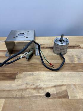 Bn23-18dw-04lh Moog Silencer Series Brushless Dc Motor W Bracket Pulley 4h618