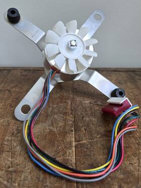 57bld10l2-11 Moons Ge Brushless Dc Motor Fan Not Tested Powered Parts Only