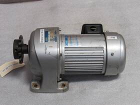 G3lb-28-80-t040 Nissie Nissei Gtr Gearmotor 80 1 Ratio .40 Kw 200/220v 3ph