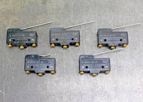 A-20gv Omron B7-k Hinge Lever Snap Switch 125 / 250 480v 20a Lot Of Five 5