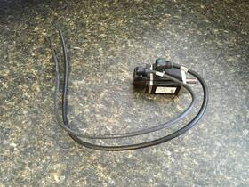 R88m-1m10030t-s2 Omron Ac Servo Motor Kb