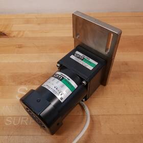 5ik60gu-sw Oriental Motor 230vac 1600 Rpm 5gu15kb Gear Head 15 1 Ratio
