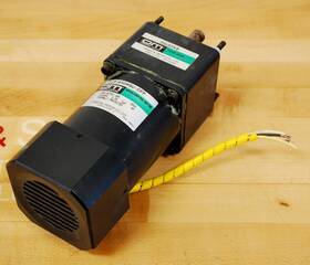 5ik60rgu-cfp Oriental Motor Speed Control Motor. Gear Head #5gu50kb - Used
