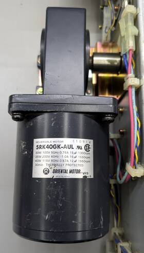 5rk40gk-aul Oriental Motor Induction Installed With Contraption