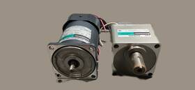 5rk90gvr-cw2-e1 Oriental Motor Electronic Reversible 120 Or 220 1/8 Hp Gear Head Capacitor Ready To Oper