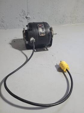 S.7329 Packard Electric Motor 1/6 Hp 115 Volts 1750 Rpm 48 Frame Runs Good
