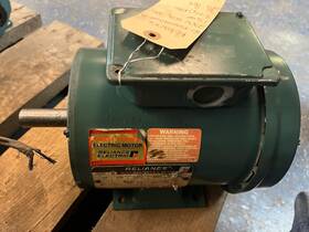 P14h1406n-qs Reliance Electric Ac Motor 1.5hp 3450rpm 3ph 145t