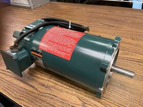 T56h1012n-xd Reliance Electric Dc Motor 3/4 Hp 90vdc 1725 Rpm Ef56c