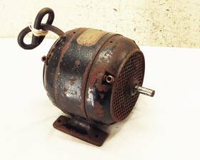 61614 Reynolds Vtg Antique 1/4 Hp 110 V 1725 Rpm 1/2 Inch Shaft Electric Motor Brass Tag