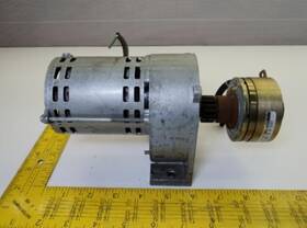 T16210 Robbins Myers Hd-3p 220v 3ph 125rpm Motor With Clutch