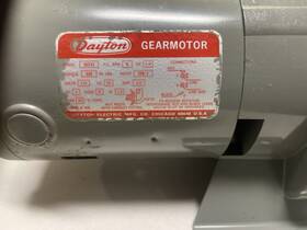5k933 Rpm Vintage Daytona Gearbox And Motor Appear Never Used 115v 1/4hp 6 600