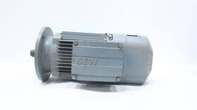 Dre90l4be2hf Sew-eurodrive Dre90l4be2hf/ff Ac Motor 1.5kw 1740rpm 240/480v-ac 3ph