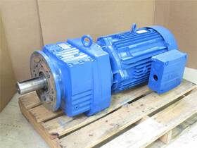 Rf107drn200l4fmdh Sew 242718 Used Ac Gear Motor 7.86 1 Ratio 40hp 230/460v
