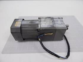 Shinko Panasonic M9cbia40g4l M91a40g4l1 M9ga12.5b C&b Motor 40 W 100 V 4 P 10 Uf