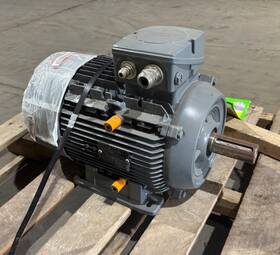 1le1023-1cb23-5af4 Siemens 1av3132b Eagle Line Simotics Nema Premium Eff. Motor