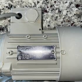 1la7073-6aa12 Siemens