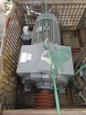 1la7166-4aa99zt04 Siemens Electric Motor Open Box First Come Served