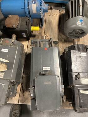 1ph8137-1md03-2ba1 Siemens Simotics M Compact Asynchronous Motor Used