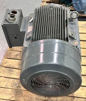 253-2ab50-z Siemens Ac Motor 62kw