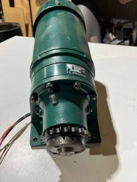 Cnhm084100yas Sm-cyclo Sumitomo 3/4 Hp Gear Motor 115/230 Volt 1730 Rpm To Output 219 8 1