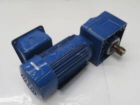 901044087 Sm-cyclo To-ev/fb-o5a 3 Phase Induction Motor T210187
