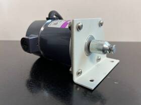 S6d18-90d Spg Motor Of41 90vdc 18w 2700rpm