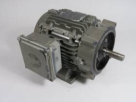 Bla.334f-c Techtop 1/3hp 1725rpm 575v 56c Tefc 3ph 0.68fla Peeling Paint Used