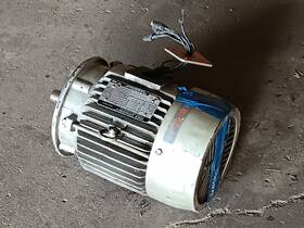 B0034flc2am02 Toshiba High Efficiency 3-phase Induction Motor 3hp 1730rpm