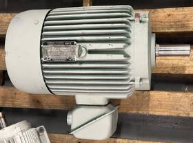 B0154elf2ush025 Toshiba Ac Induction Motor 15hp Frame 254t