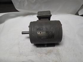By154dgf2a4 Toshiba 1-1/2 Hp 3 Phase 1740 Rpm Electric Motor 145t Mod