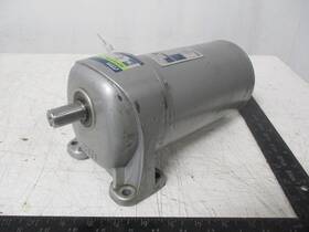 Toshiba G3lm-18-5-100 1 Phase Induction Motor With Nissei Gear Reduc