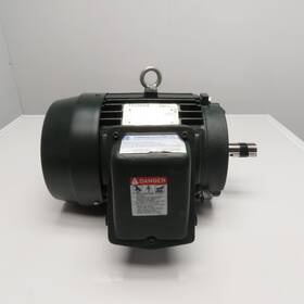 Y752sdsr41a-p Toshiba 7.5hp Electric Motor 230/460v 3500rpm 213t Frame