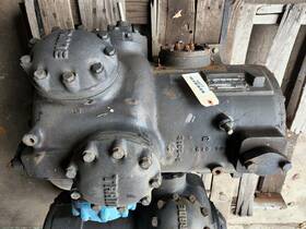 1f5b39n Trane 1f5a39n R22 Lot Of 2 Locomotive Compressor Reciprocating Compress