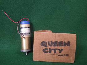 319a110-24 Trw/globe 12vdc Miniature Motor Globe/trw 1/4 Inch Shaft Used