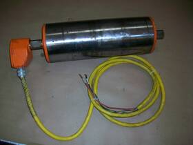 Tm160b30-415 Van Der Graaf Tm150b25-475 Conveyor Roller Motor 380v 1.5hp 17 3/4 Inch Od Used
