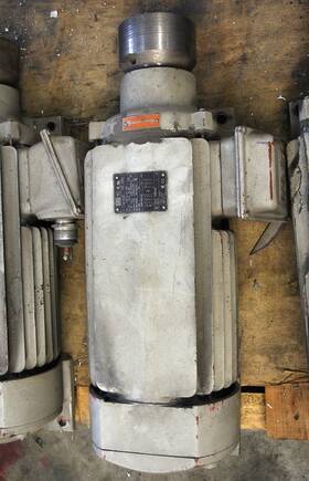 Rhsa5-90l Weg Motors And Drivers Model 3-phase 5hp - Used