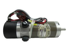 Utopi-020se Yaskawa Electric Minteria Motor Qm Series Nikon Nsr System Working