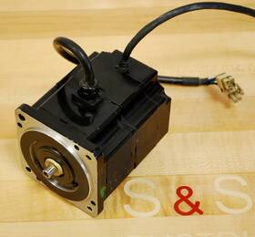 Sgmp-02a8yr11 Yaskawa Ac Servo Motor. Rpm 3000 - Used
