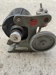 Antique The Oscar Co Model 1 Airflow Electric Aquarium Pump Piston Motor. Fixed Price $60.00.