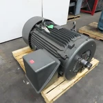 Lincoln CCF8P250T64Y 250HP Electric Motor 460V 3PH 890RPM 447/449T Frame 330A. Fixed Price $12000.00.