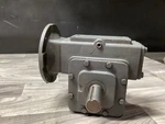 Winsmith 926MDT 1.5 Ratio 2.26HP 1750RPM Gearbox #106D123PR5*CO. Fixed Price $130.00.