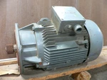 Siemens LA5130-4AA99-ZD48 575V 7.5HP 1755RPM Ac Motor. Fixed Price $2499.99.