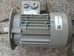 Siemens 1LE1003-0CB29-0GB4-Z Ac Electric Motor 0.12KW 1425 Rpm IE3. Fixed Price $171.09.