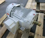 Siemens 7.5 Hp Ac Motor 460V 3250 Rpm SD100 Iee 213T 8.8A 1LE24212AA112AA3 Tefc. Fixed Price $476.00.