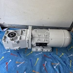 Lenze GKR04-2MHAR080C31 Gearmotor Mdsmabs 080-31 Is Its. Fixed Price $210.00.