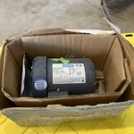 Leeson 100913.00 C4T17FH1 208-230/460V Brand New Nos. Fixed Price $219.99.