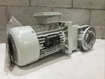Lenze GKR05-2M Hak 090C32 Mdemaxx 090-32 Bevel Gear Motor U3S. Fixed Price $300.00.