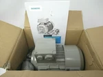 Siemens Simotic Low-voltage Electric Motor 1LE1002-0CB22-2KA4-Z *new*. Fixed Price $549.99.