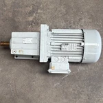 Lenze MDXMA1M090-32 Gear Motor W/ Reducer GST05-2M Vbr 090C32 005. Fixed Price $497.00.